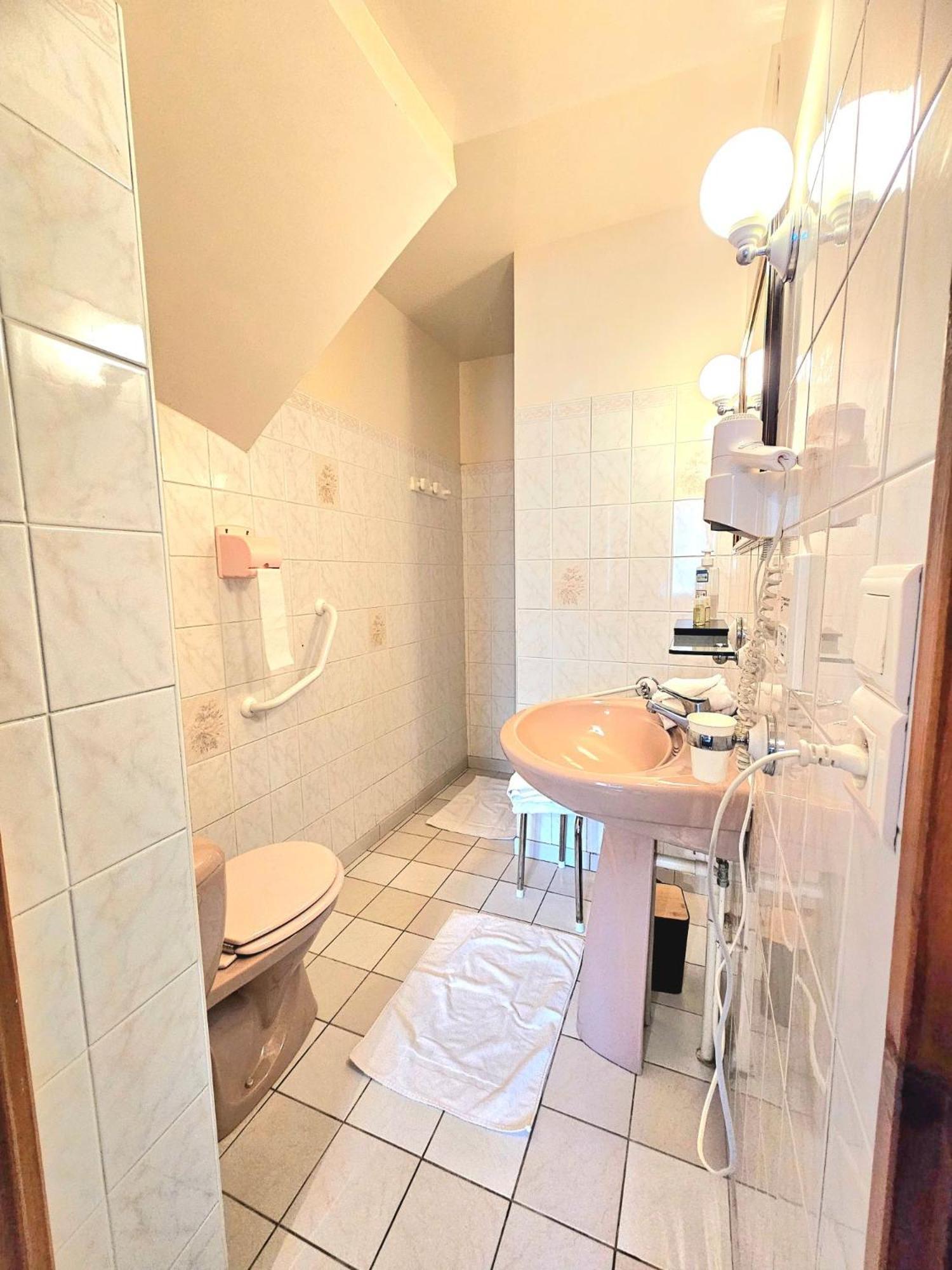 Chambres D'Hotes Chez Renee Le Charmel Buitenkant foto