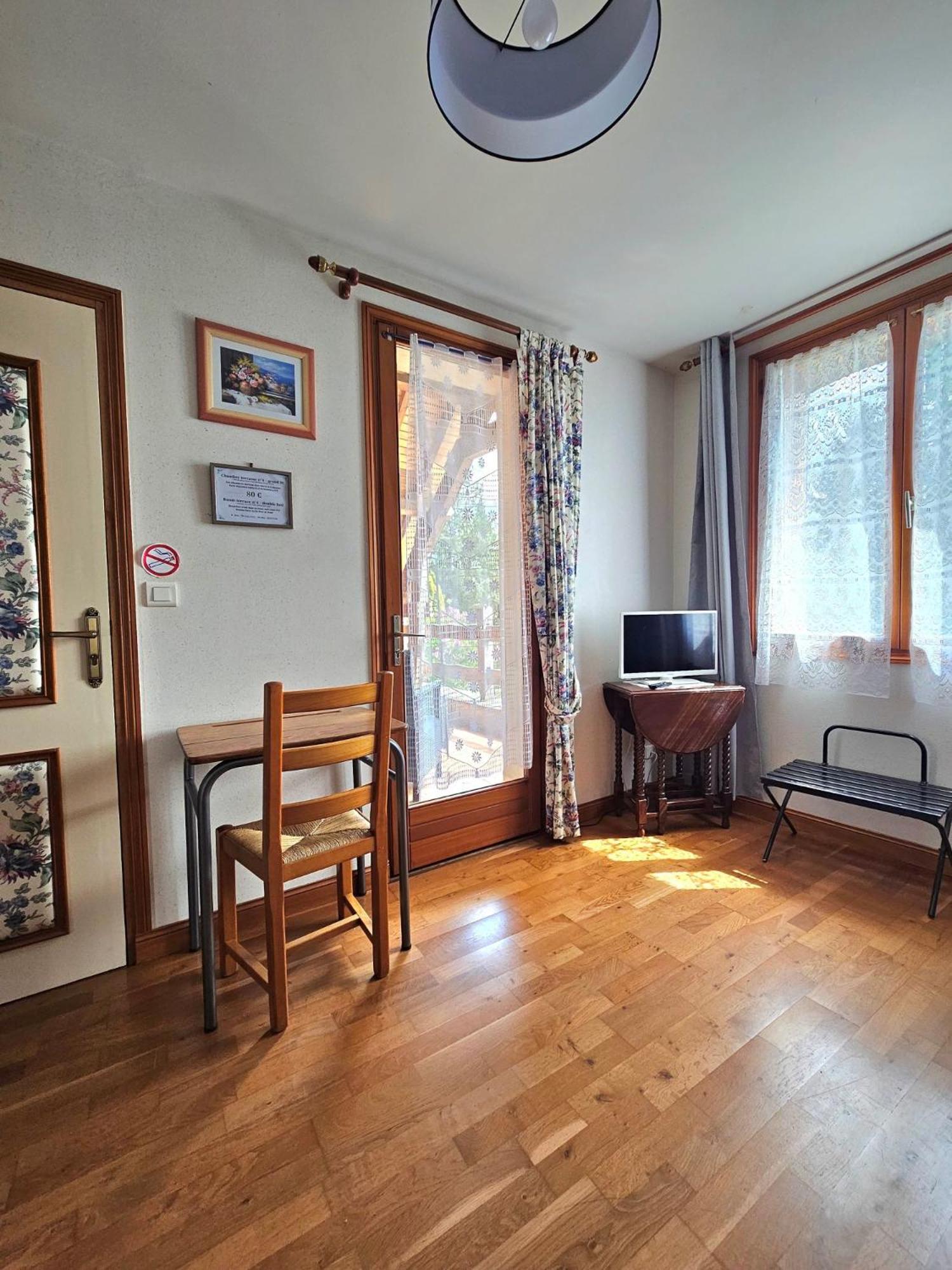 Chambres D'Hotes Chez Renee Le Charmel Buitenkant foto